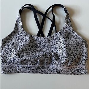 Lululemon Size 8 Like New Black and White Floral Women's Sports Bra